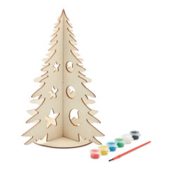 DIY houten kerstboom met verf en kwast