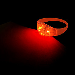 Alternative view of Sound activated LED armbandje oranje