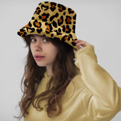 Alternative view of Yucka fluffy bucket hat faux fur panterprint