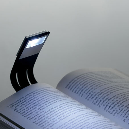 2 in 1 leeslampje en boekenlegger zwart - Afbeelding 4