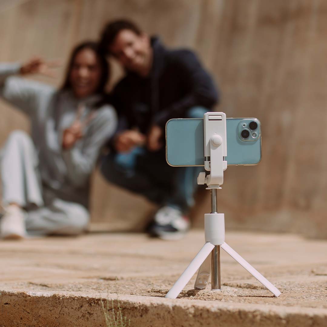 2-in-1 selfiestick en statief wit - Afbeelding 12