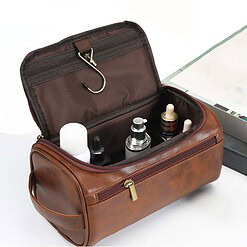 Alternative view of Yucka - Vintage PU leren heren toilettas met haak - Bruin